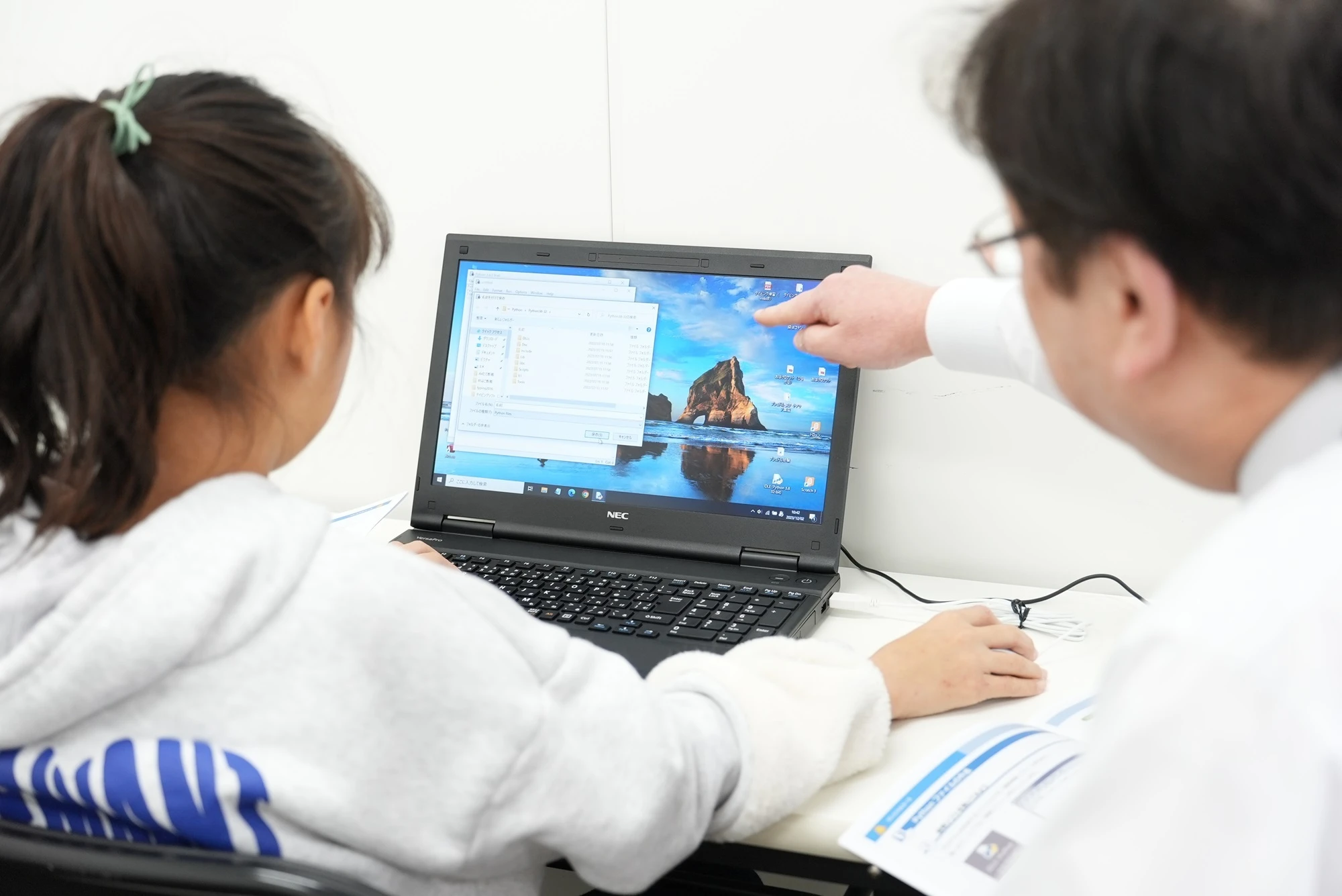 論理的思考力と創造力の育成